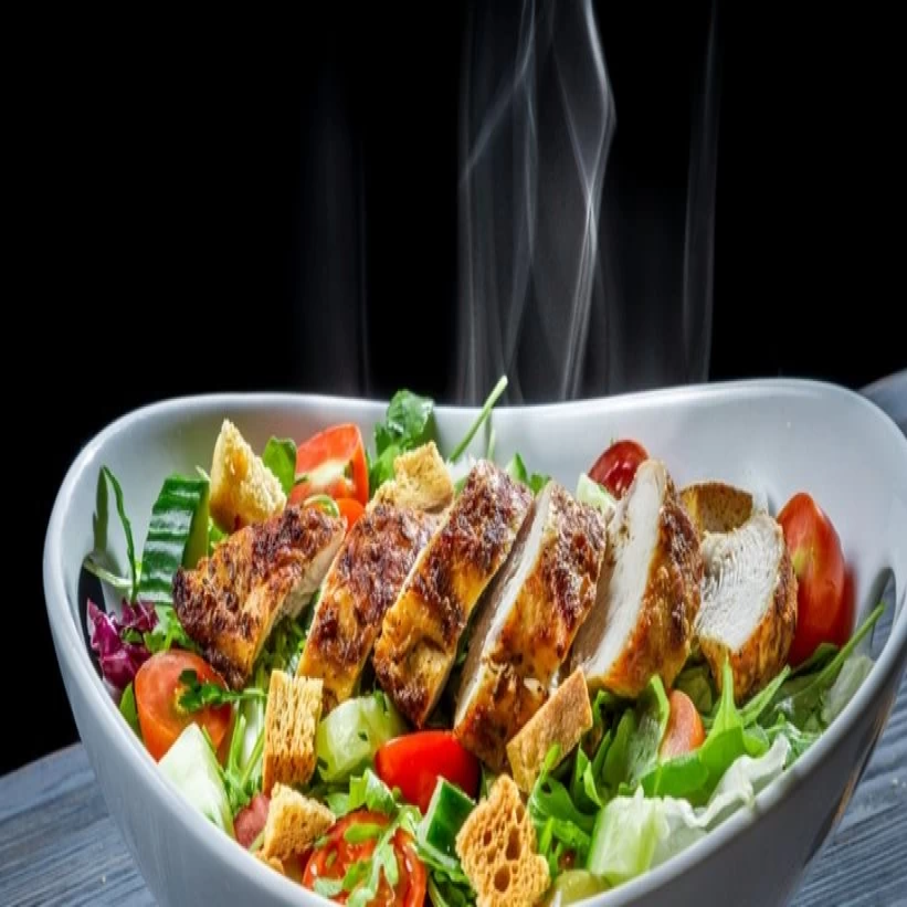 tavuklu sezar salata